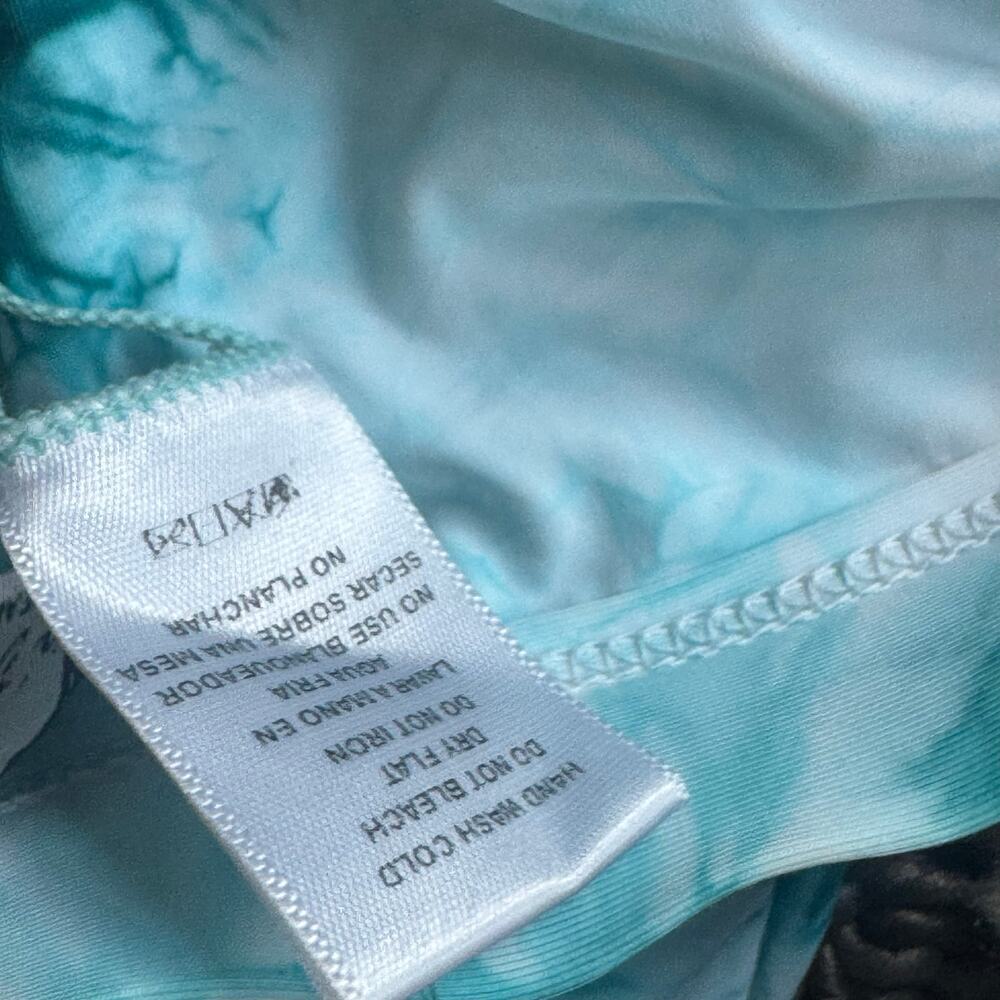 Dippin' Daisy's Women's Aqua Tie Dye Festival Bikini Top Size Large NWT - Picture 7 of 11